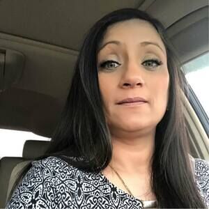 Meet your Posher, Monica